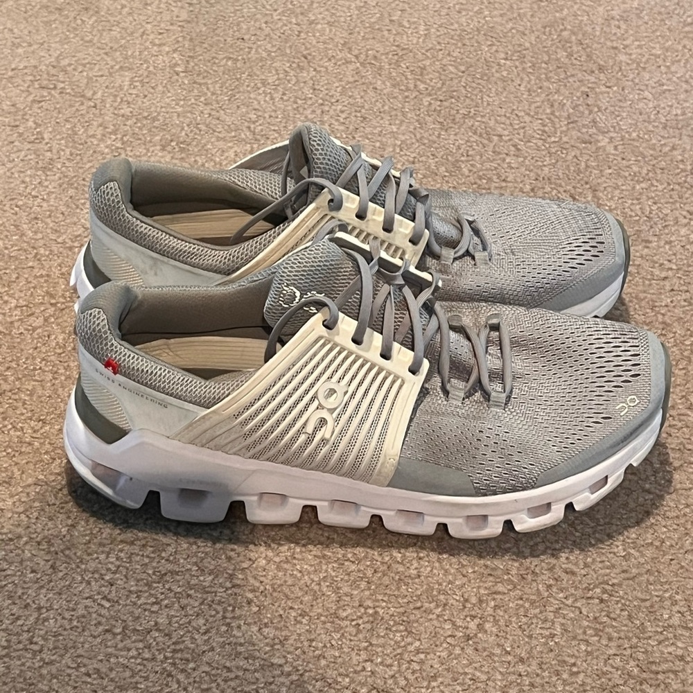 On Cloudswift Glacier/White Running Shoes